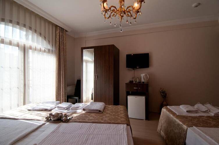 Magnificent Hotel