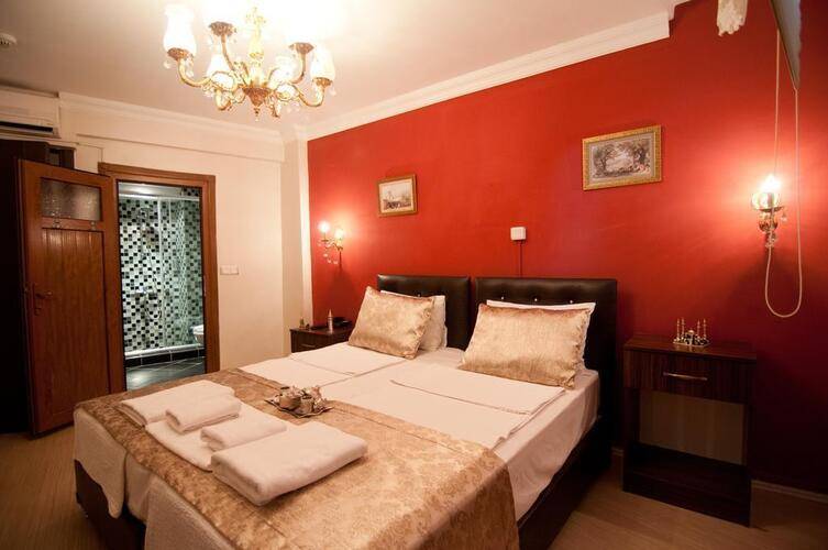 Magnificent Hotel