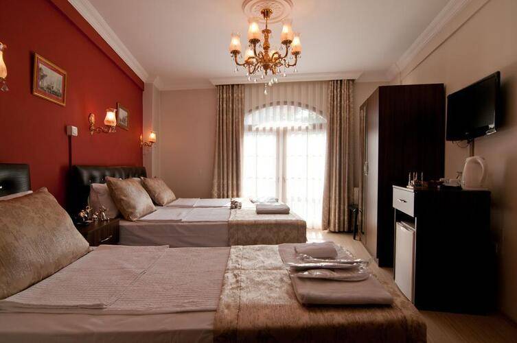 Magnificent Hotel