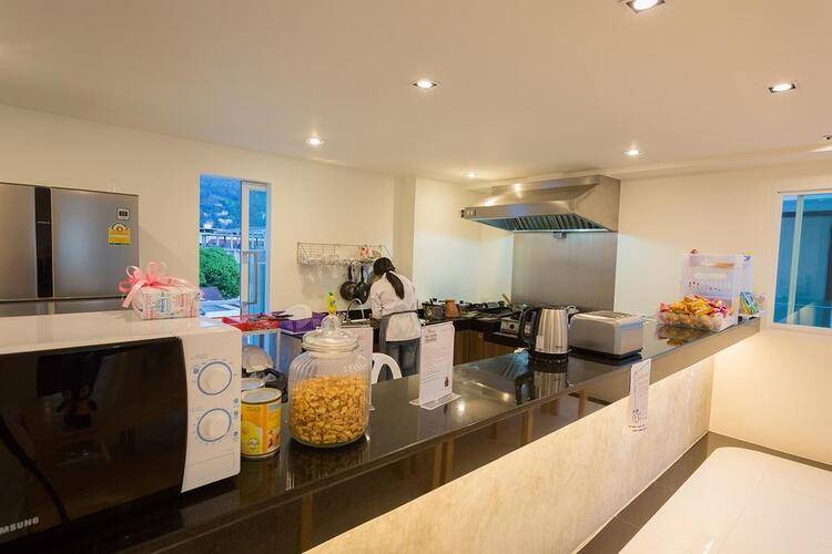 Bearpacker Patong Hostel