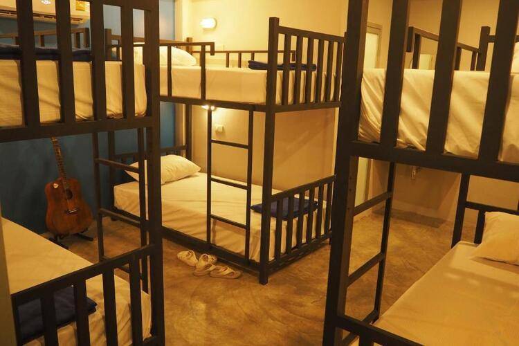 Hip Hostel