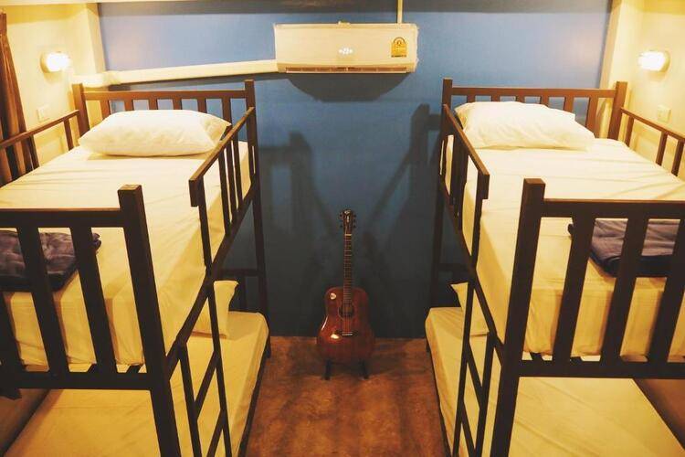 Hip Hostel
