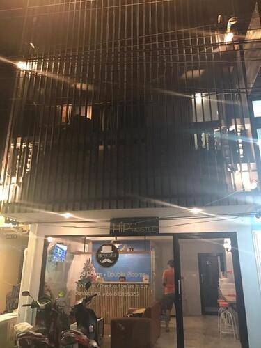 Hip Hostel