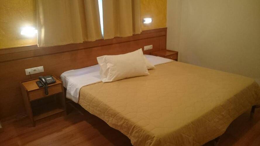 Rio Athens Hotel