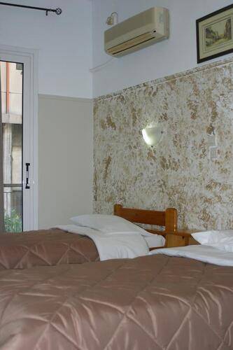 Alma Hotel