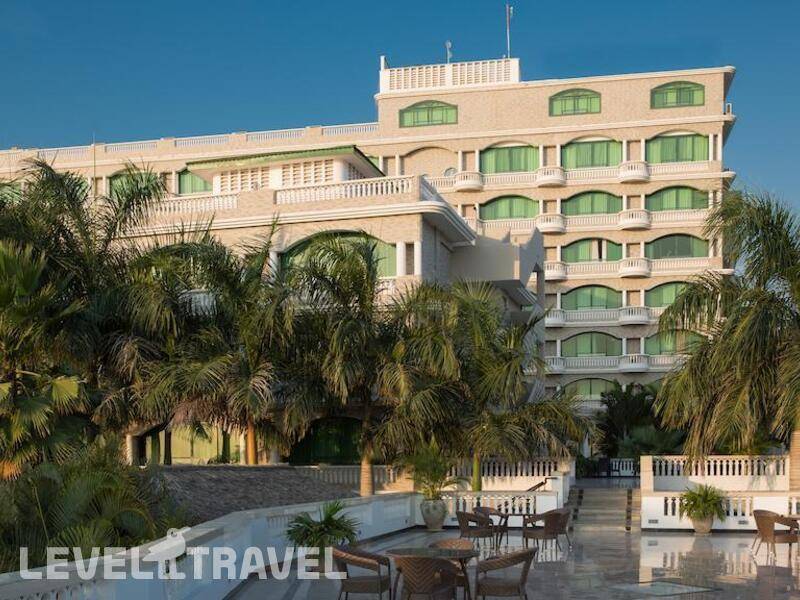 Фотография Double Tree By Hilton Dar Es Salaam
