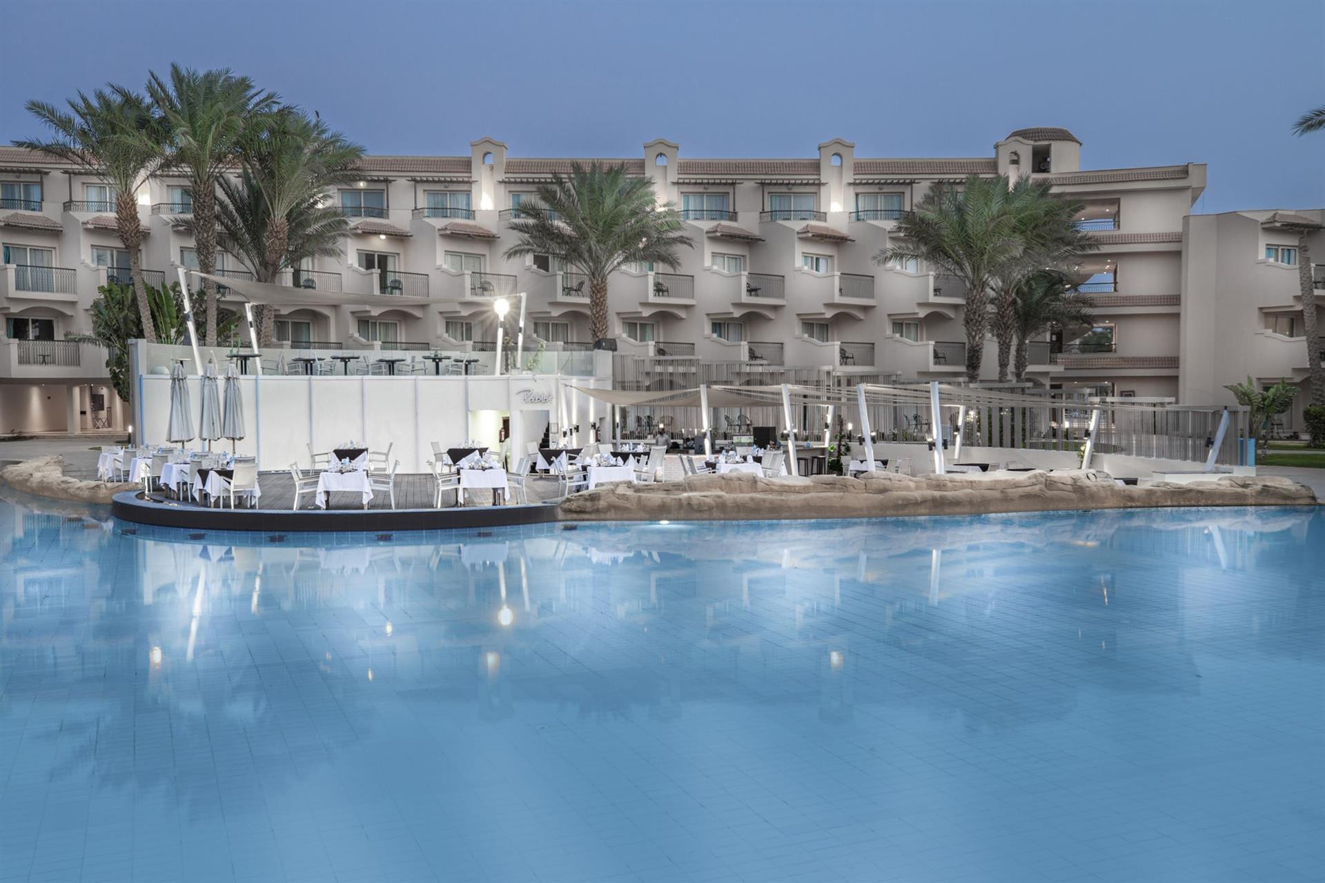 Pyramisa Beach Resort Sahl Hasheesh (Ex. Otium Pyramisa Beach Resort)