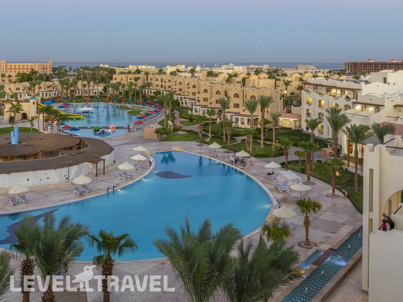 Фотография Royal Lagoons Resort And Aqua Park