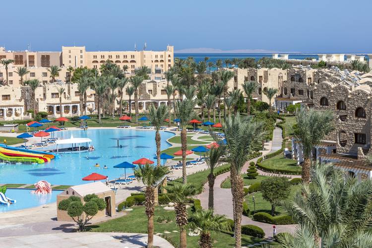 Royal Lagoons Resort And Aqua Park
