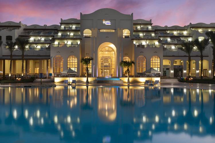 Royal Lagoons Resort And Aqua Park
