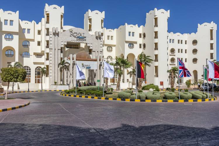 Royal Lagoons Resort And Aqua Park
