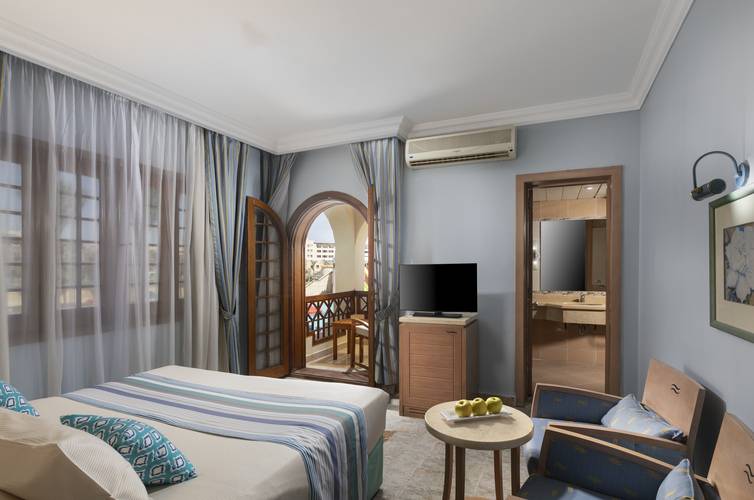 Royal Lagoons Resort And Aqua Park