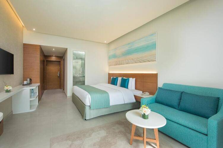 Wyndham Garden Ajman Corniche