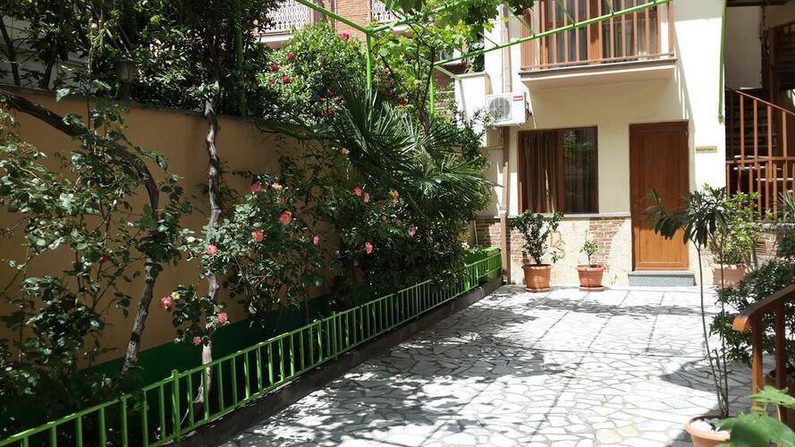 Danisimo Hotel