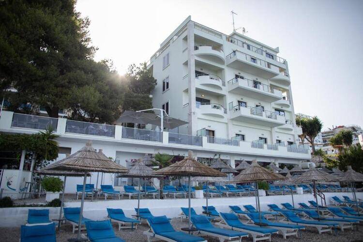 Jaroal Hotel