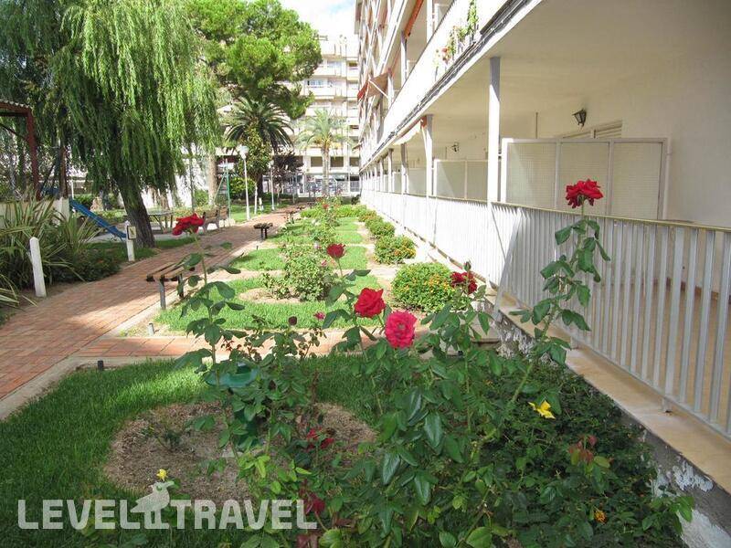 Фотография Apartamentos Hesperia Alfonso I Flandria