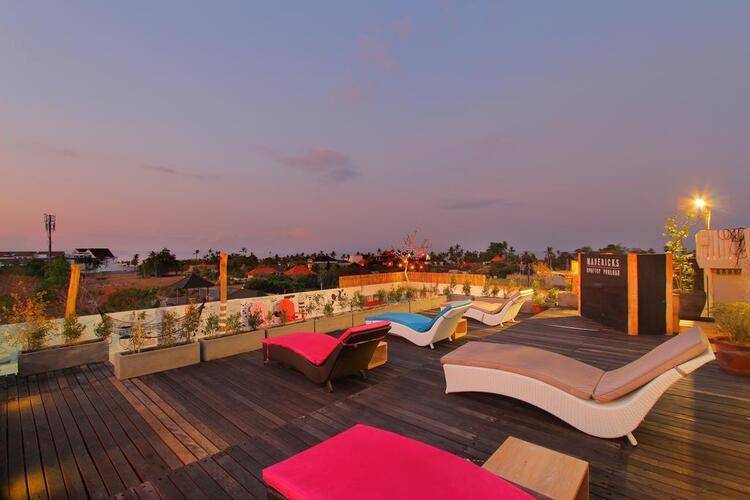 Koa D Surfer Hotel