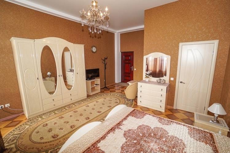 Art Home Hotel