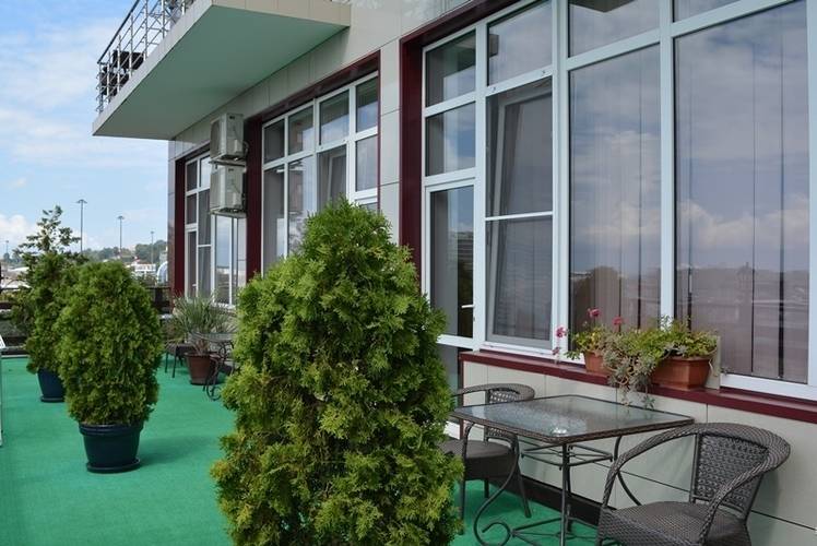 Art Home Hotel