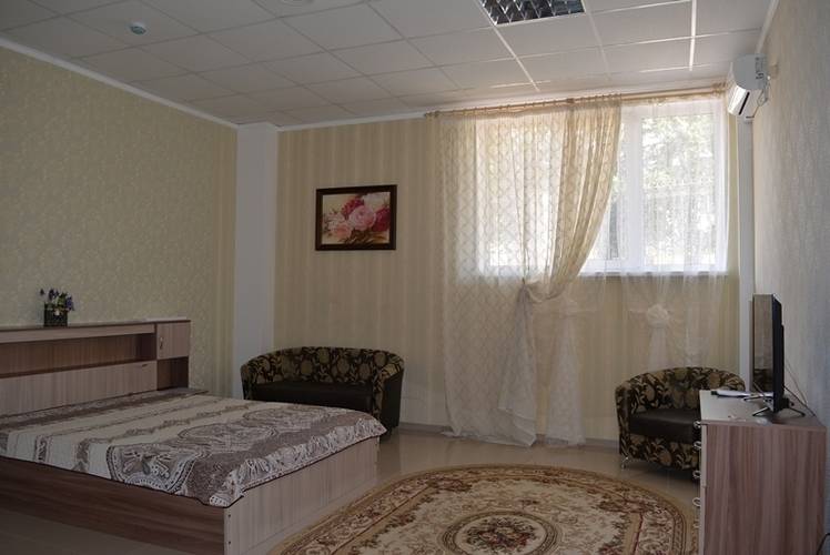 Art Home Hotel