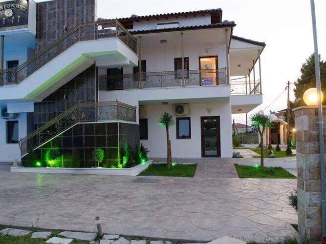 Bomo Greek Pride Hotel Apartments