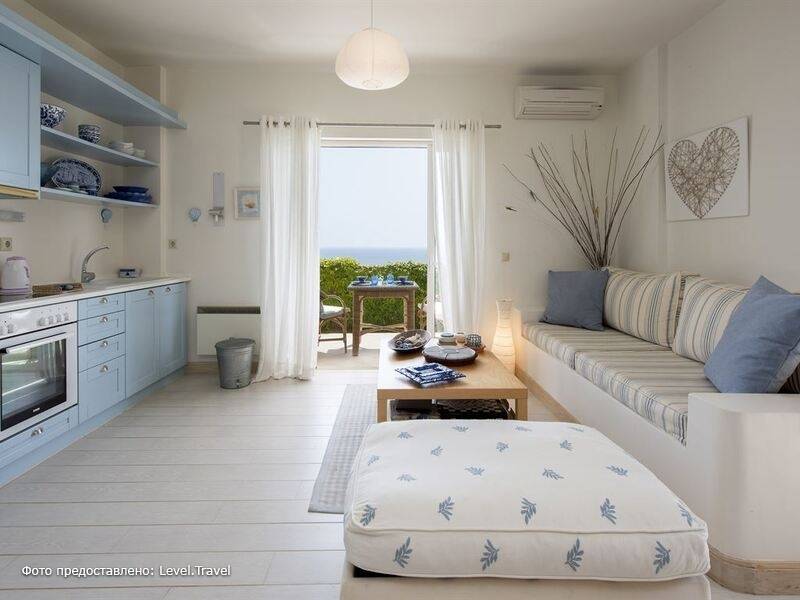 Фотография Glyfada Beachfront Apartments