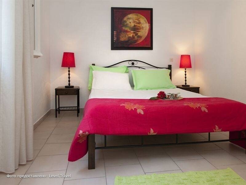 Фотография Glyfada Beachfront Apartments