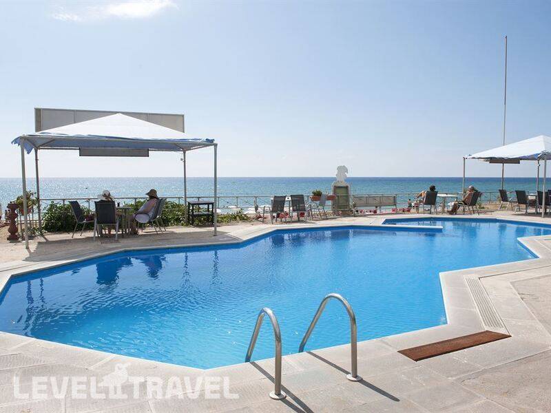 Фотография Glyfada Beachfront Apartments
