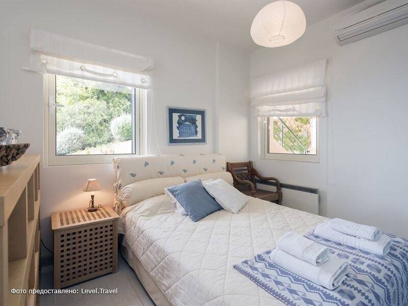 Фотография Glyfada Beachfront Apartments