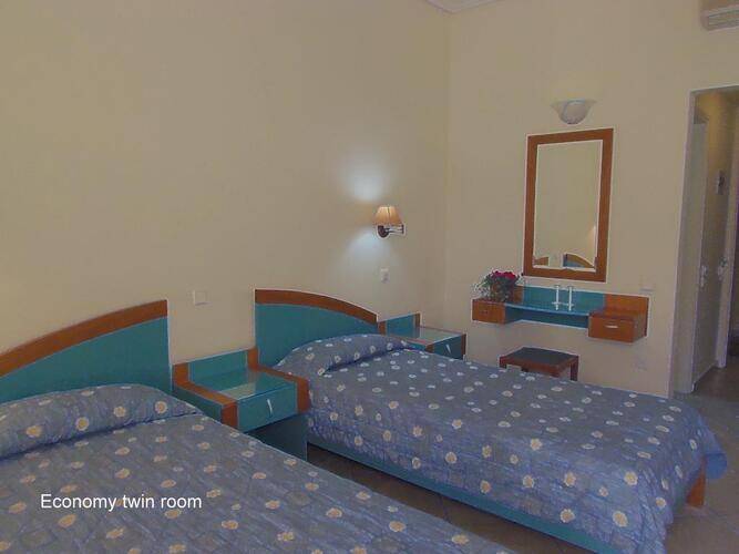 Yakinthos Hotel Chania