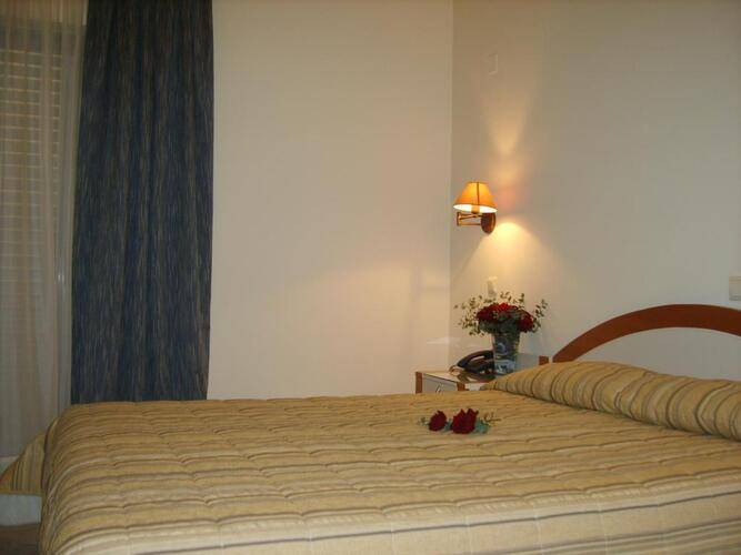 Yakinthos Hotel Chania