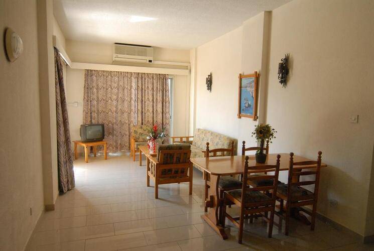 Sunflower Hotel Apts