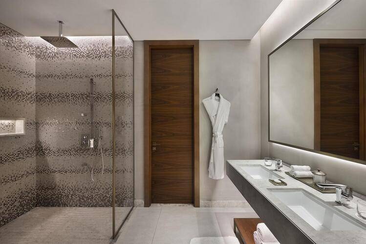 The St. Regis Downtown Dubai (Ex. Renaissance Dubai Downtown)