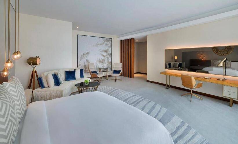 The St. Regis Downtown Dubai (Ex. Renaissance Dubai Downtown)