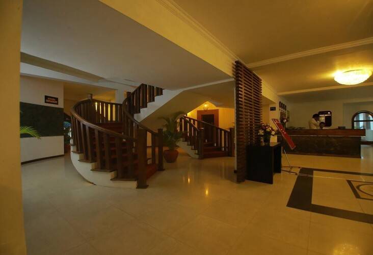 Peacock Beach Hotel