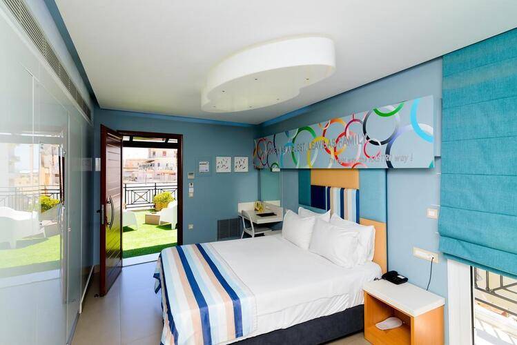 Kastro Hotel