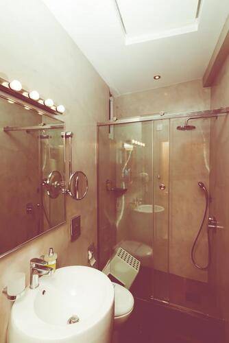 Kastro Hotel