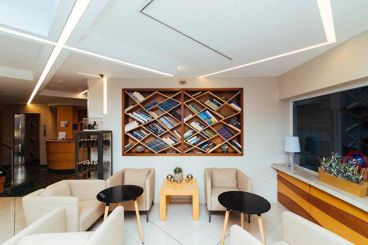 Kastro Hotel