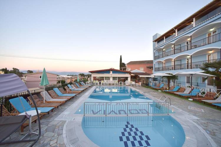 Gkikas Suites & Studios