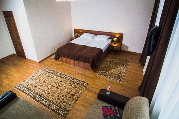 Амира Парк Отель