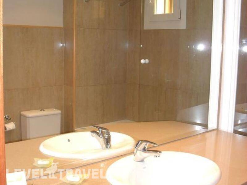 Фотография Aparthotel Vent De Garbi - Empuriabrava