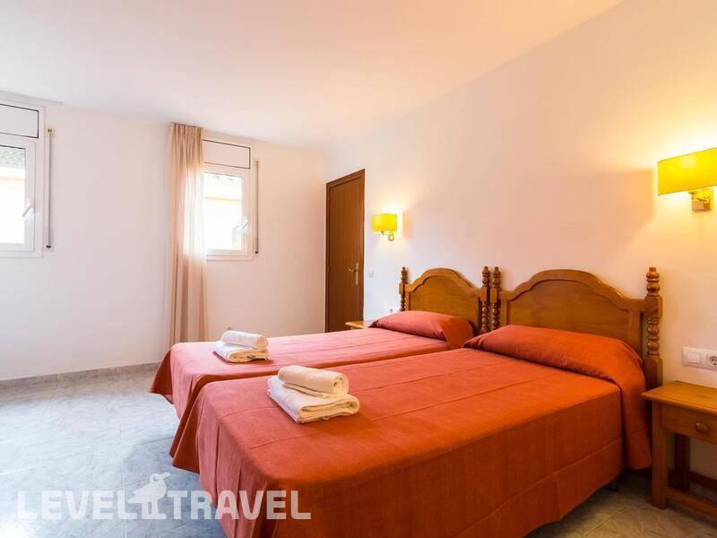 Фотография Comte D'Empuries - Empuriabrava