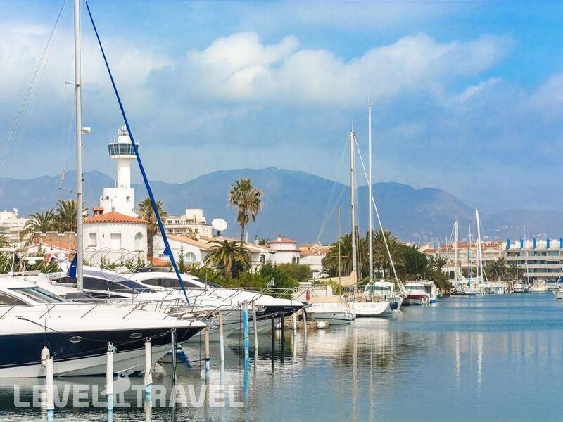 Фотография Comte D'Empuries - Empuriabrava