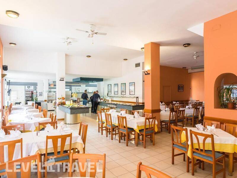 Фотография Comte D'Empuries - Empuriabrava