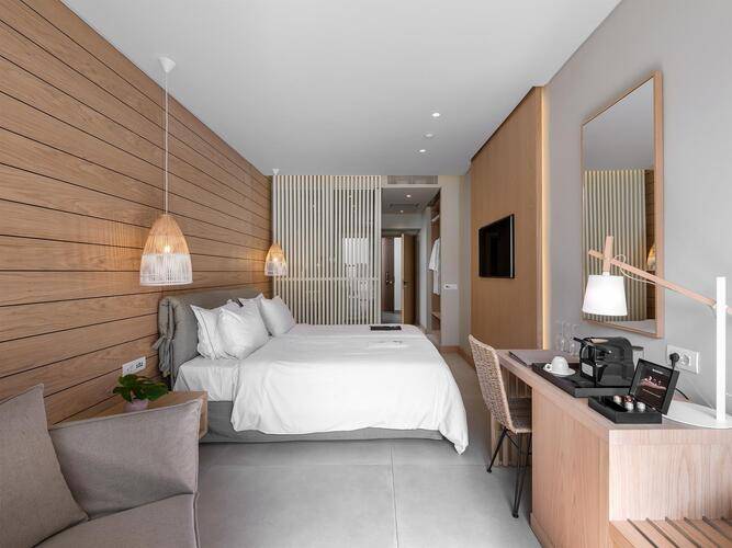 Ikones Seafront Luxury Suites (Adults Only 16+)