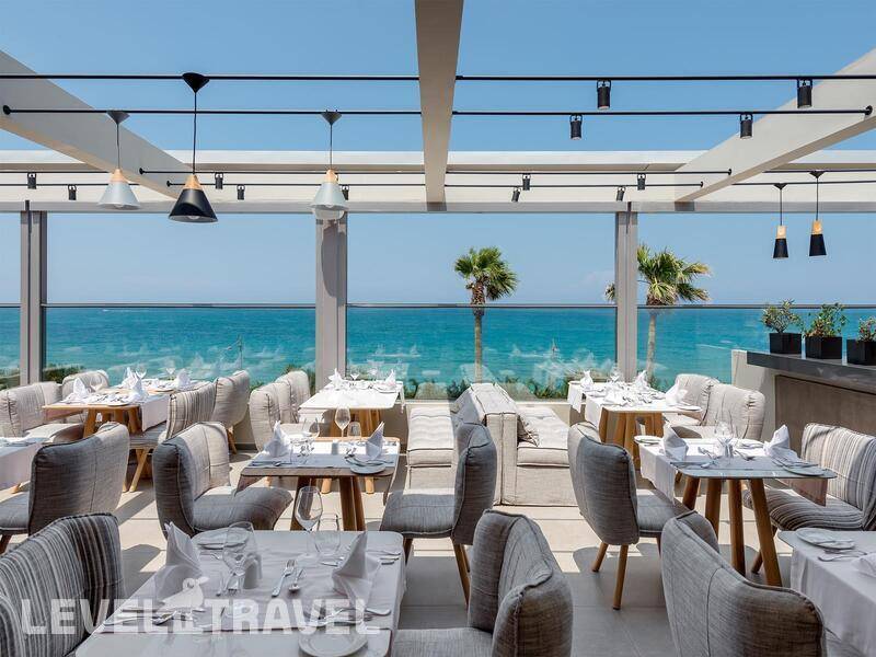 Фотография Ikones Seafront Luxury Suites (Adults Only 16+)