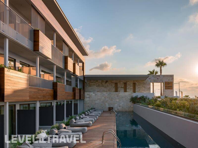 Фотография Ikones Seafront Luxury Suites (Adults Only 16+)