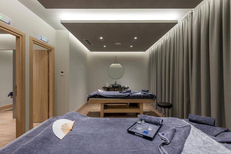 Ikones Seafront Luxury Suites (Adults Only 16+)