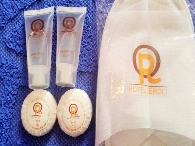 Qeroli Hotel