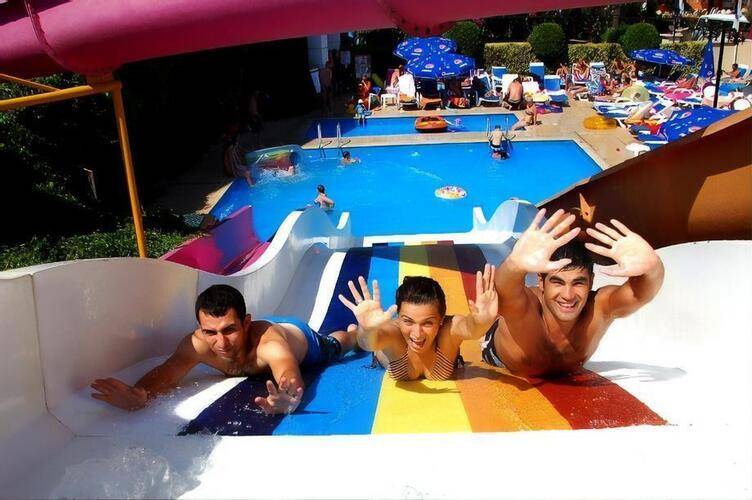Voxxin Family Club (Ex. Next Inn Hotel & Spa, Ex. Club Armar)